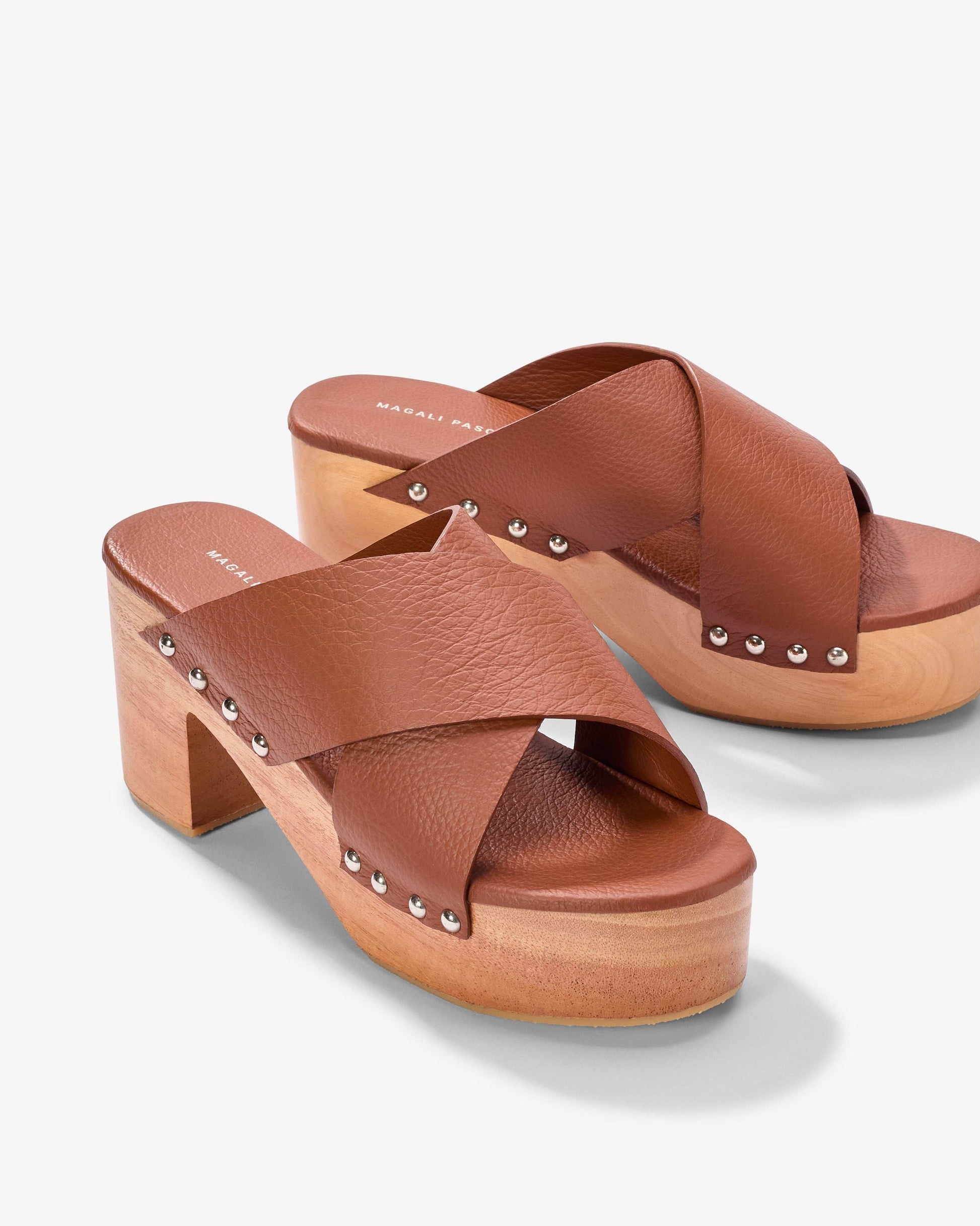 DIONNE HEELS